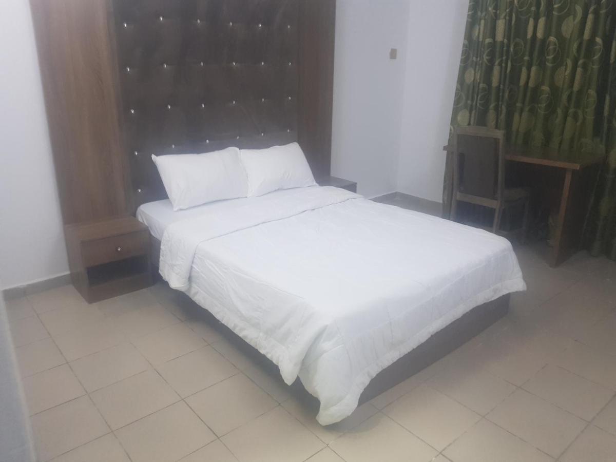 Febson Hotel Abuja Luaran gambar